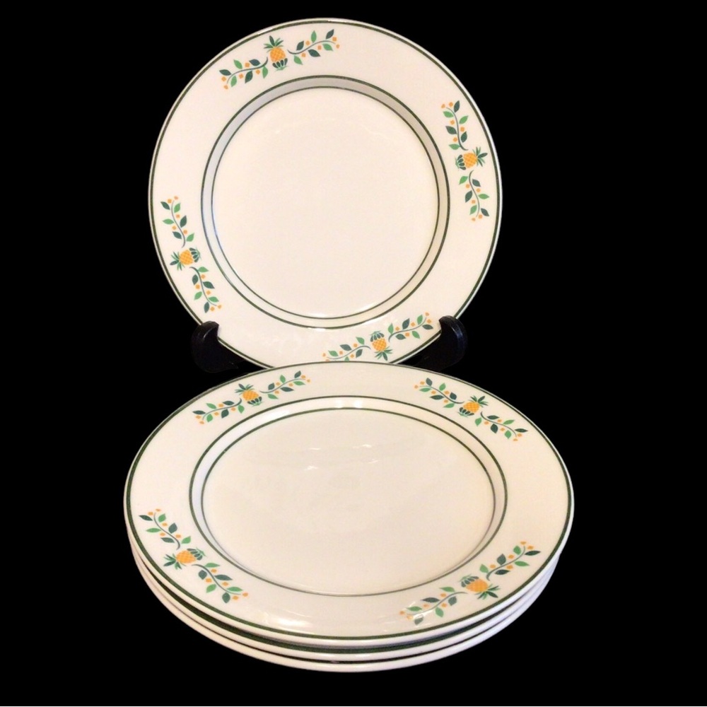 Inter-National Plantation Garden Semi-Porcelain
Set of 4 Salad Plates 7-1/2”